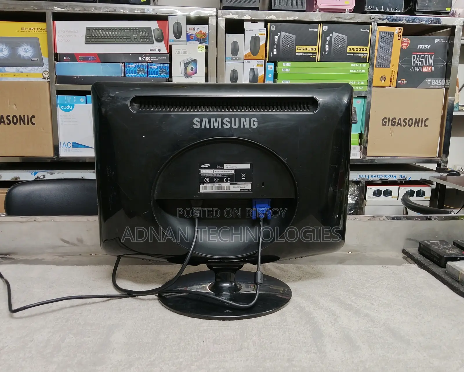 Samsung SyncMaster 932NW 19′′ Widescreen Monitor – WXGA+ Display