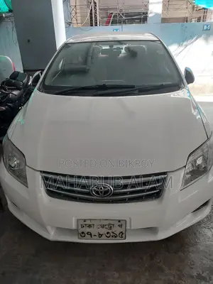 টয়োটা অ্যাক্সিও ২০০৯ সাদা