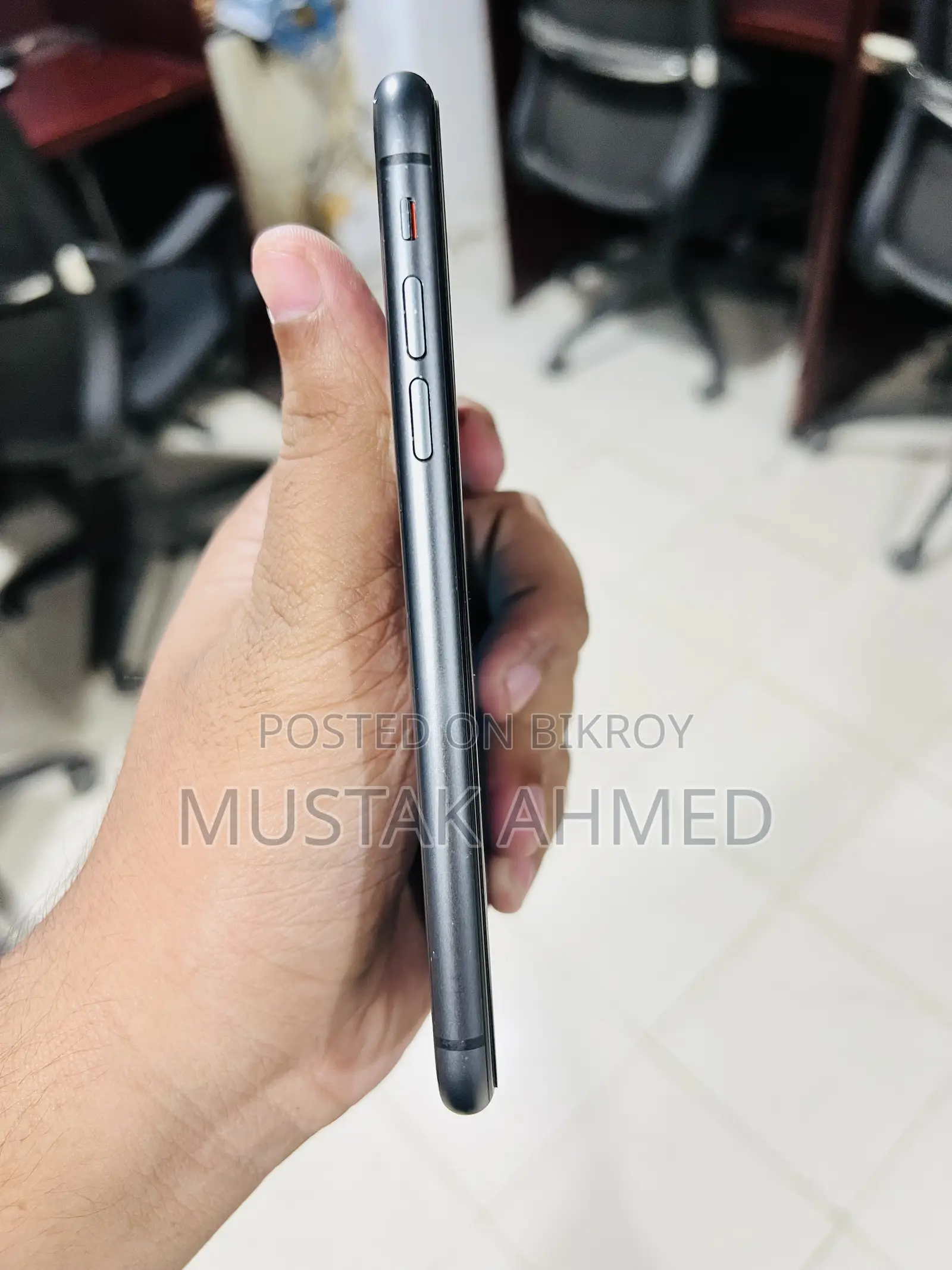 অ্যাপল আইফোন ১১ ৬৪ জিবি ব্ল্যাক