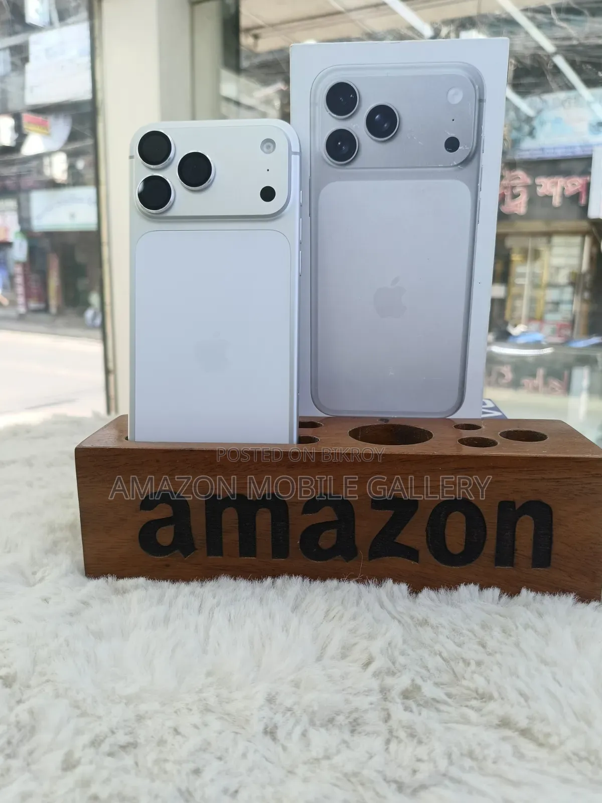 New Apple iPhone 17 Pro Max 256 GB White