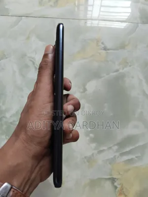 নিউ মোটোলোলা এজ ৭০ ফিউশন ১২৮ জিবি ব্ল্যাক