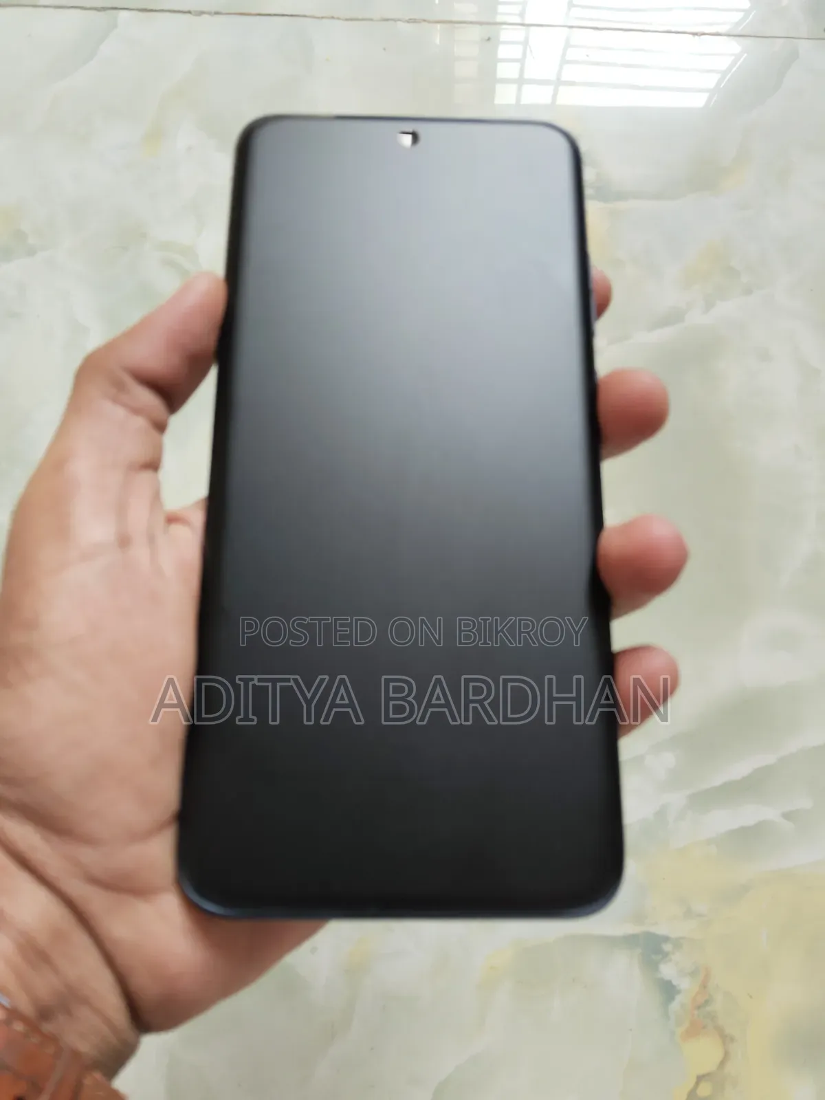 নিউ মোটোলোলা এজ ৭০ ফিউশন ১২৮ জিবি ব্ল্যাক