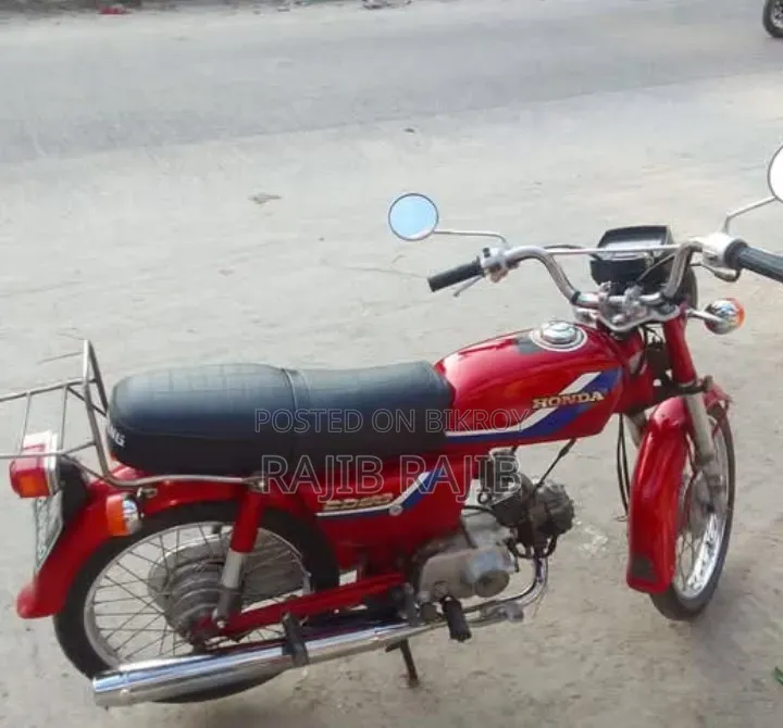 হোন্ডা ২০০১ রেড