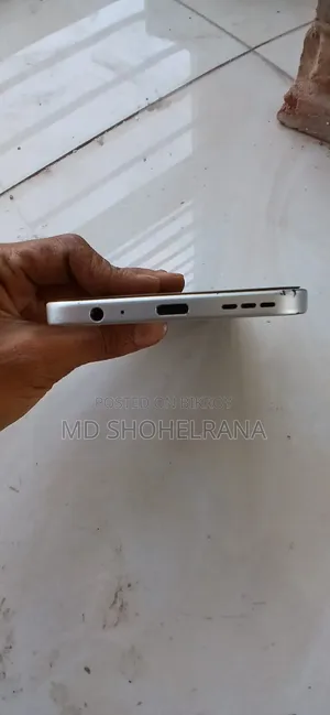 Infinix Hot 60 Pro 128 GB White