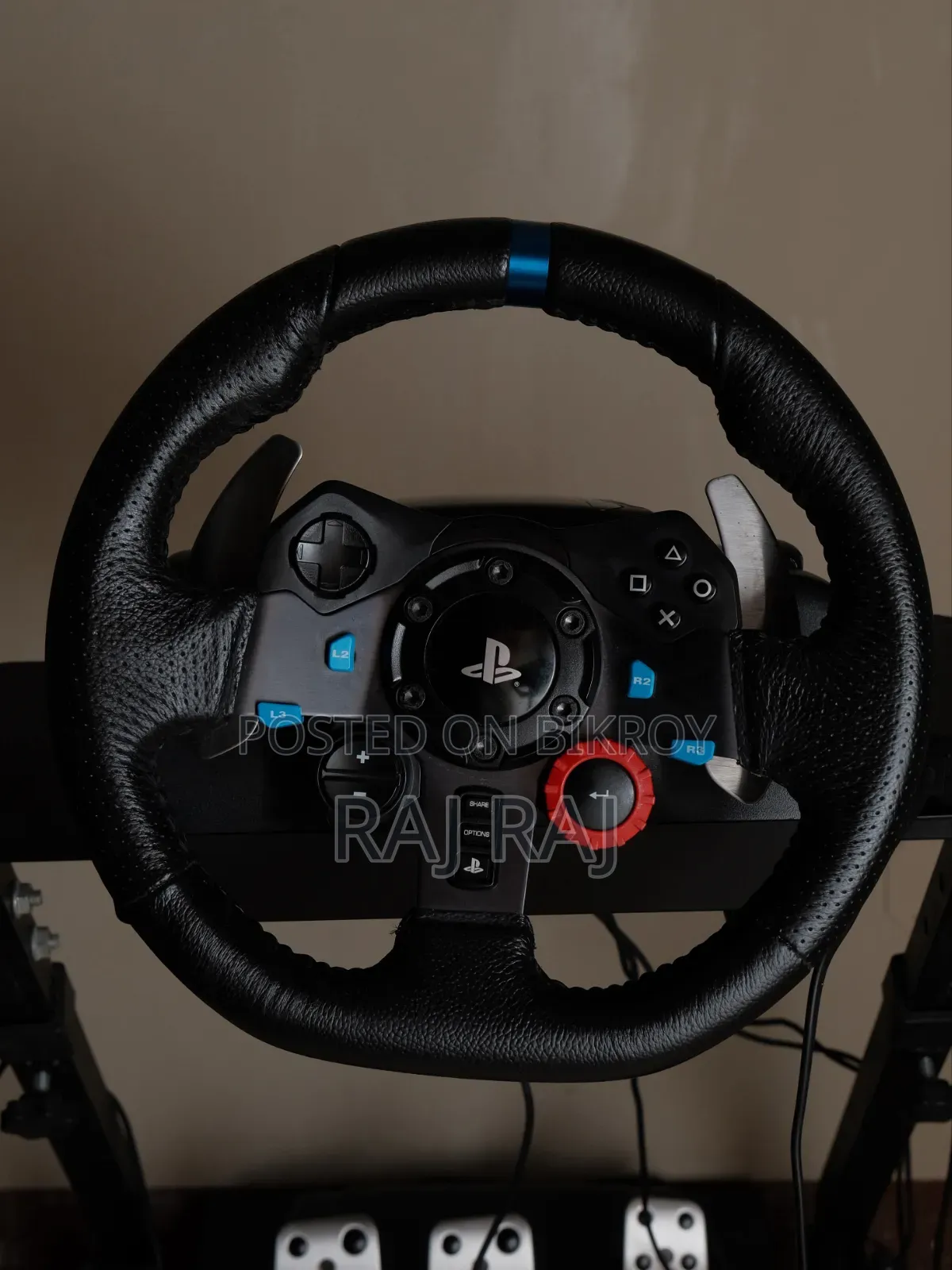 Logitech DrivingForce G29 Racing Gaming Wheel for PlayStation and PC