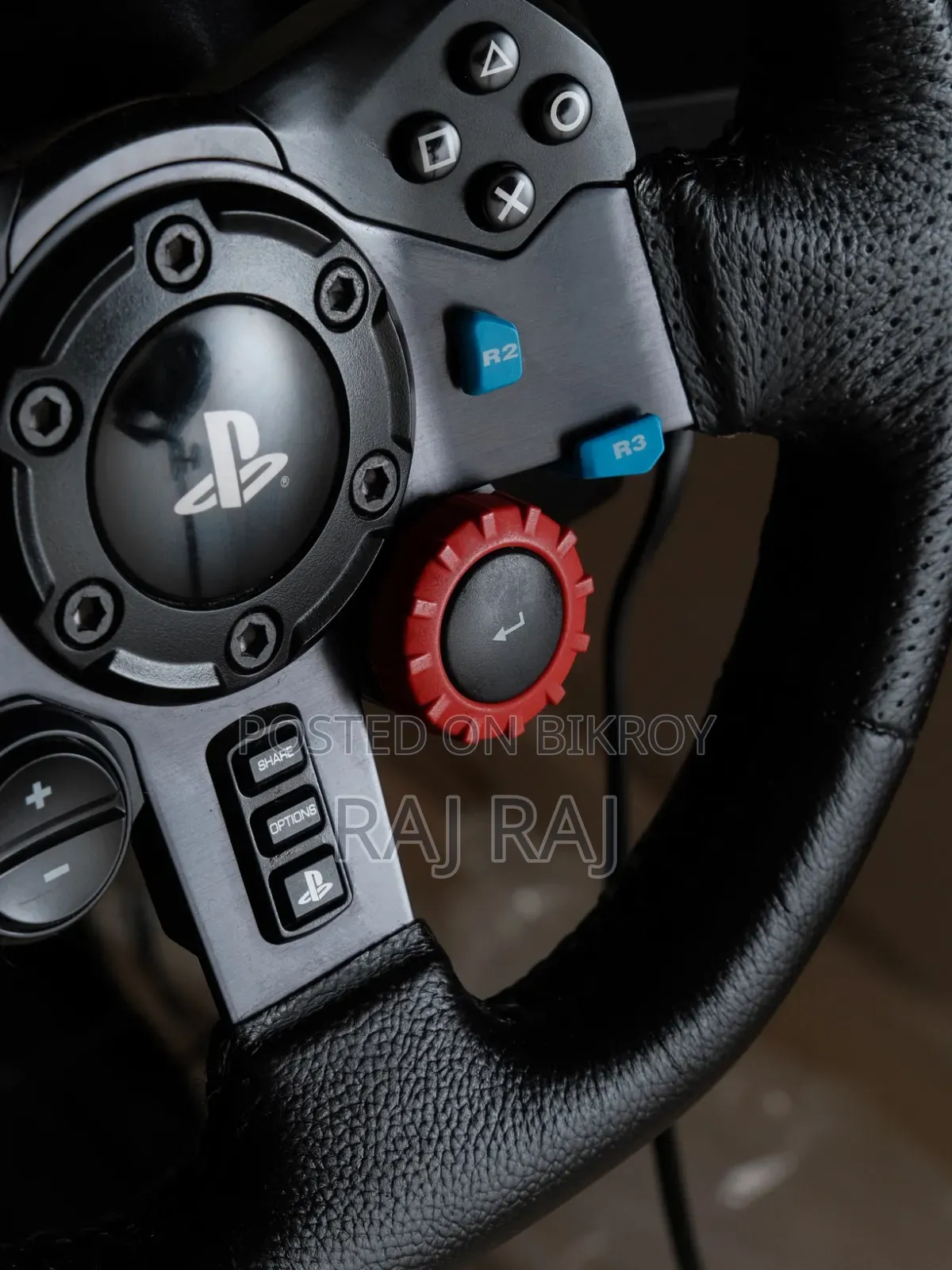 Logitech DrivingForce G29 Racing Gaming Wheel for PlayStation and PC