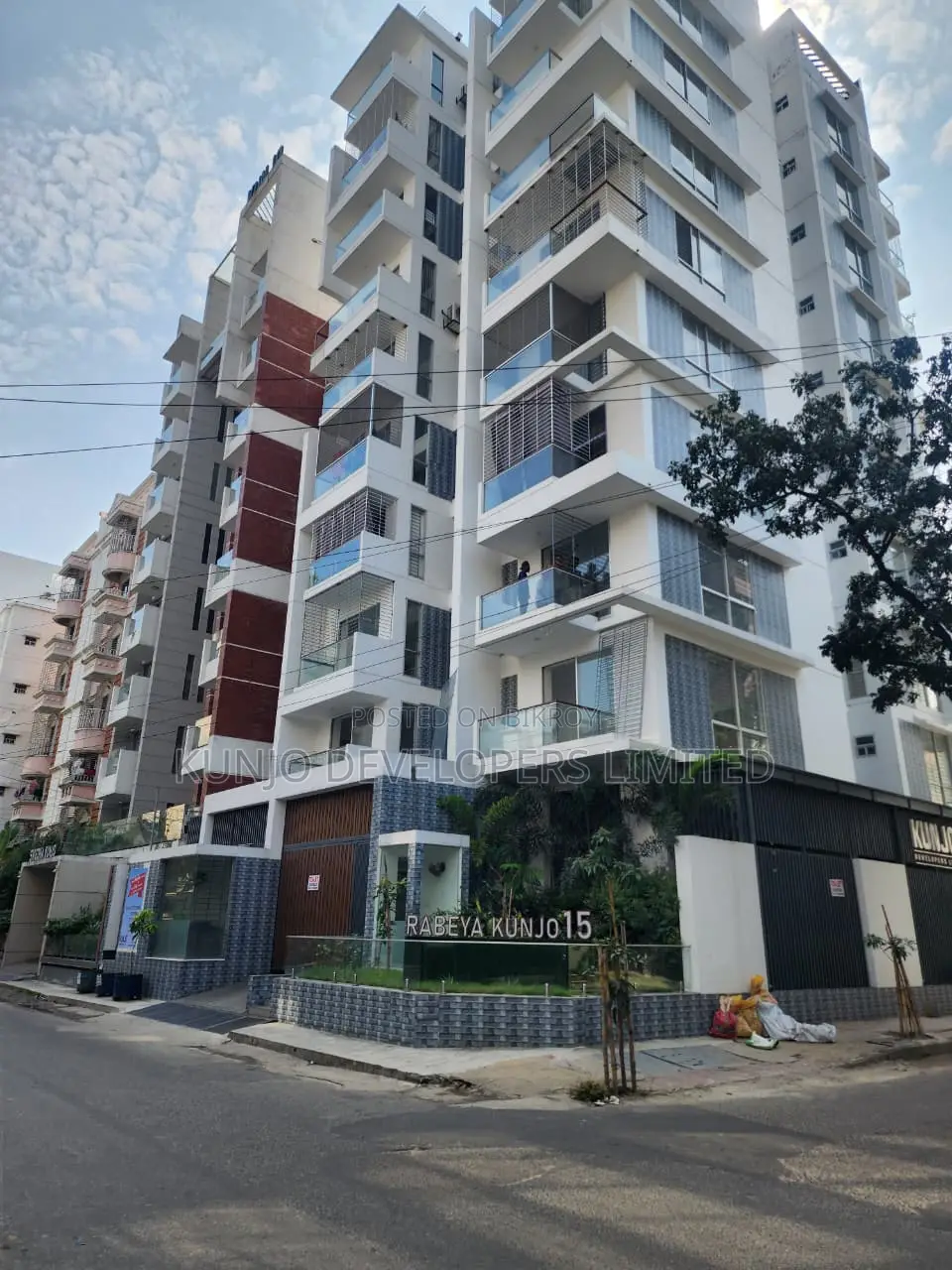 5-Bedroom Duplex in Rabeya Kunjo, Uttara for Sale