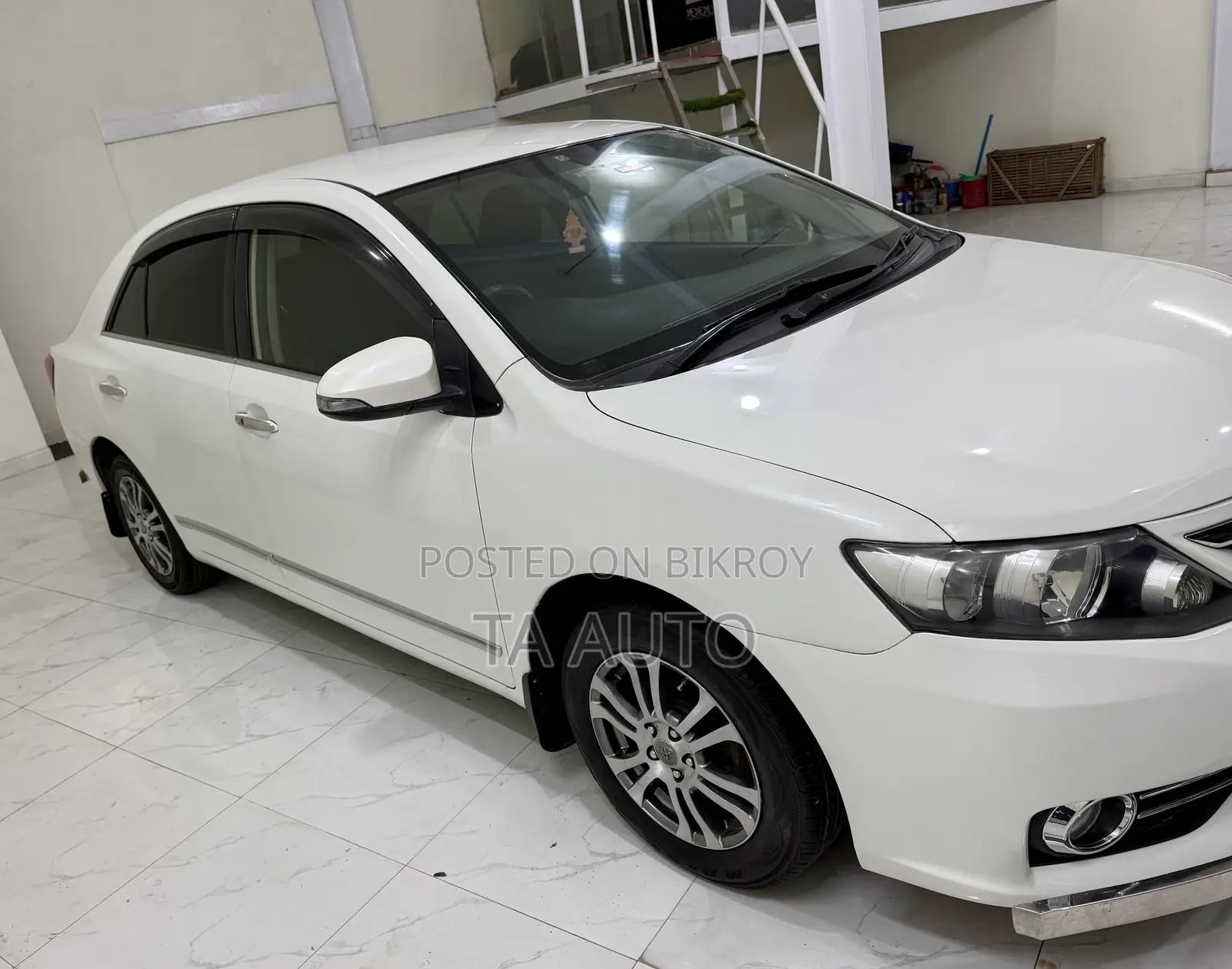Toyota Allion 2013 Pearl