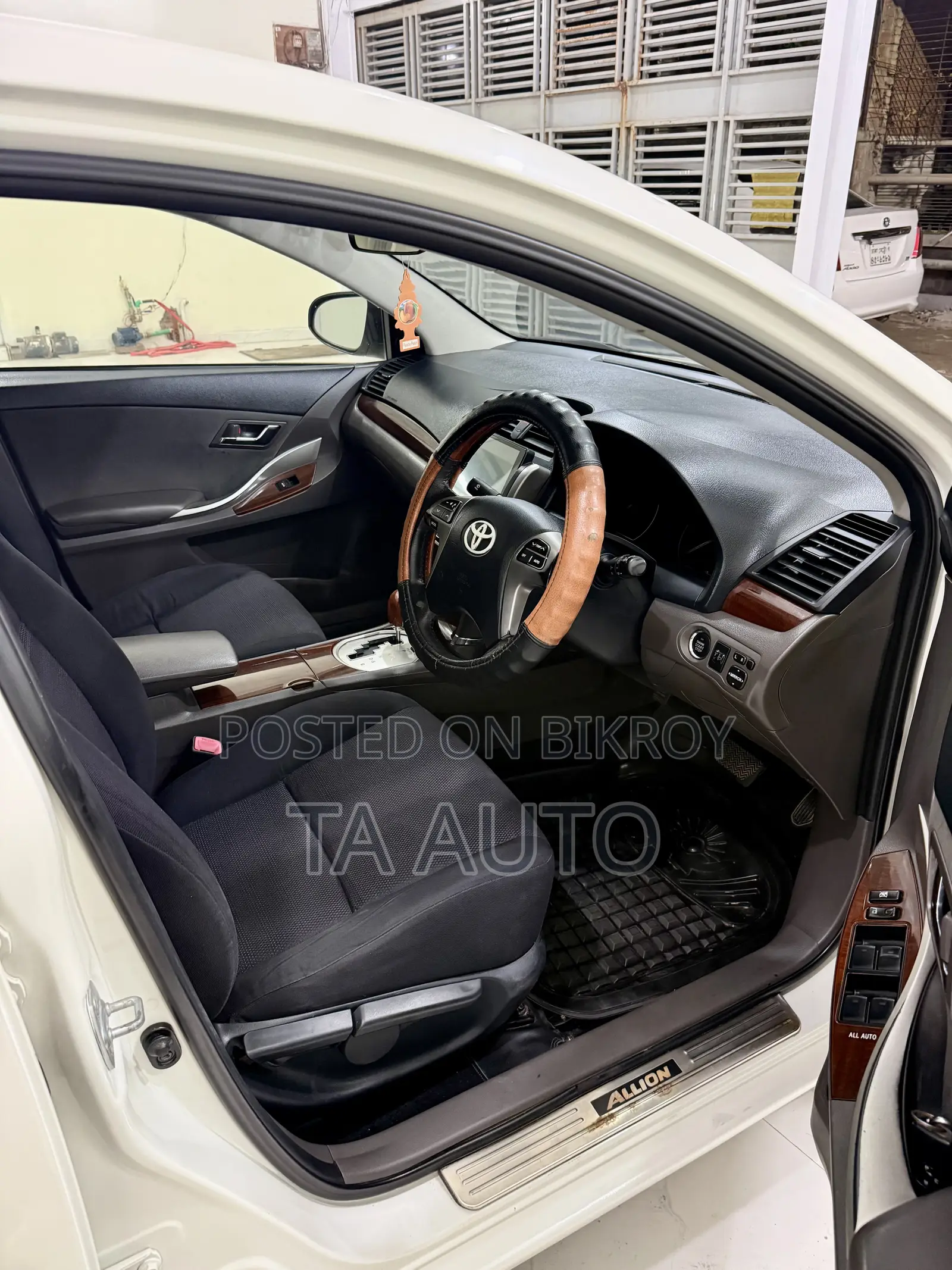 Toyota Allion 2013 Pearl