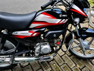 Hero HF Deluxe 2022 Black