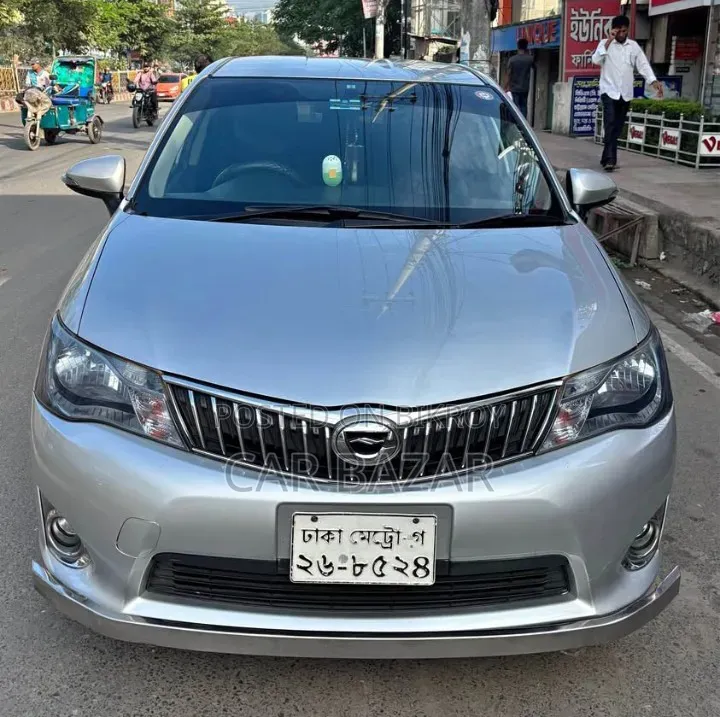 Toyota Corolla Fielder 1.5 Petrol Front-Wheel Drive 2012 Silver