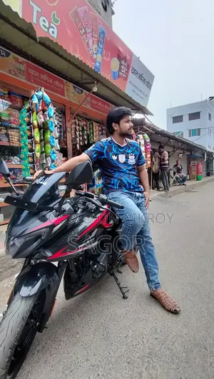 নিউ বাজাজ পালসার এন২৫০ ২০২৫ অরেঞ্জ