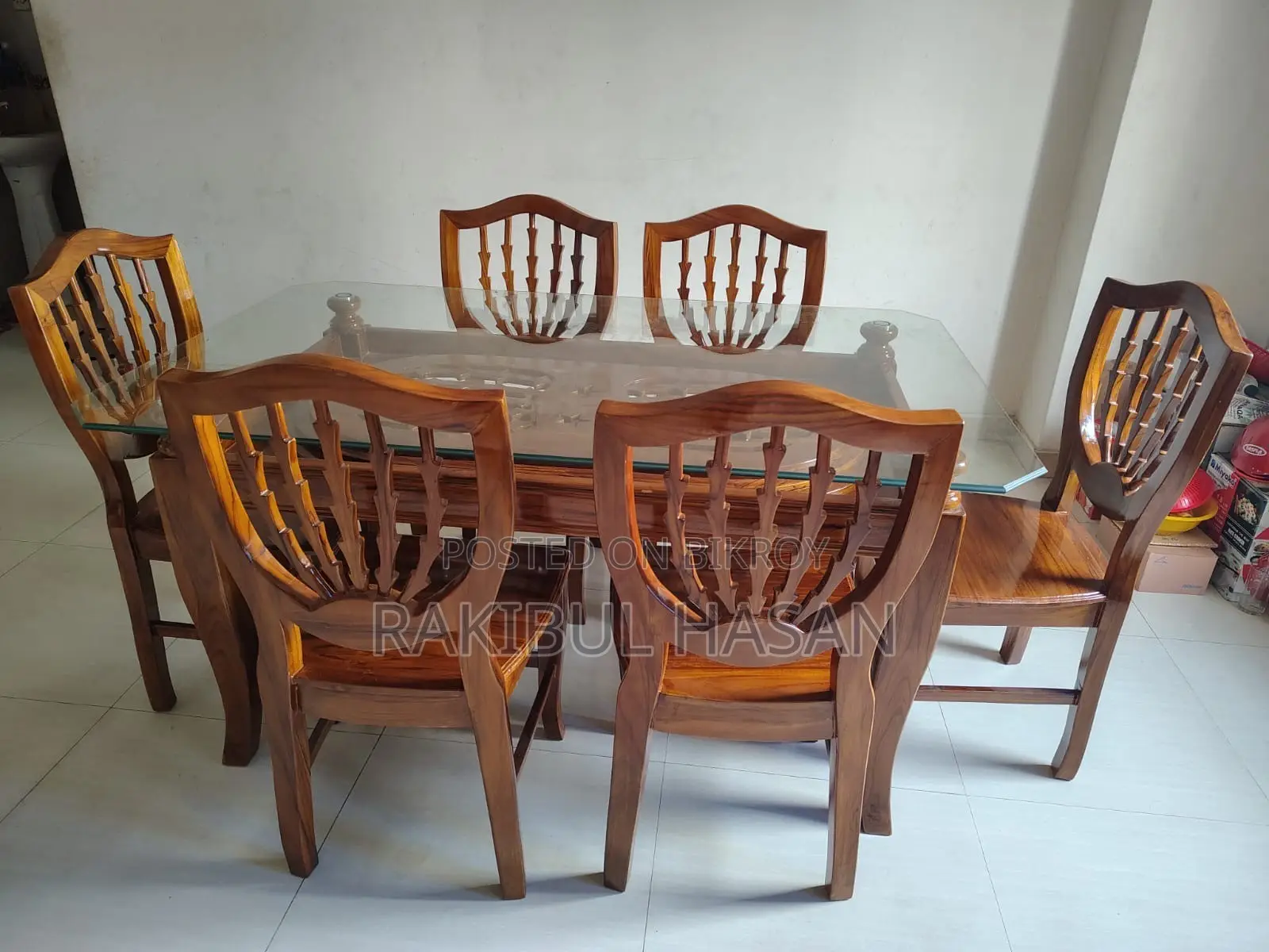 Dinning Table