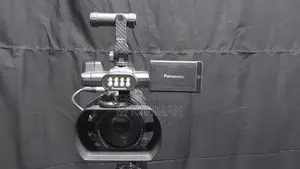 প্যানাসনিক Hc-Pv100
