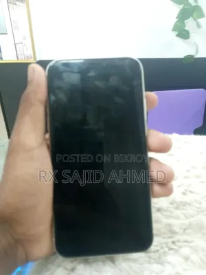 Apple iPhone 11 128 GB White