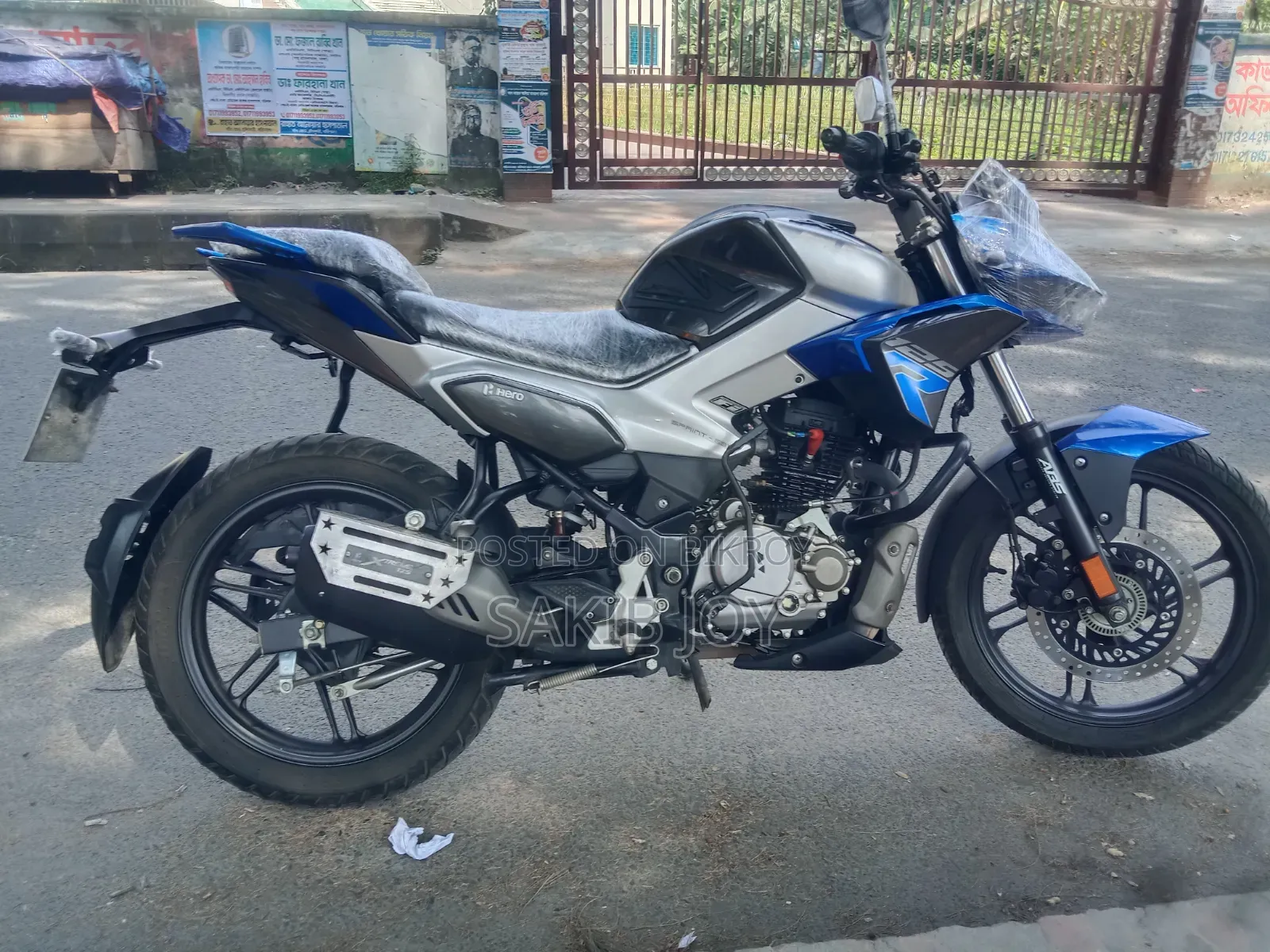 Hero Xtreme 125R 2025 Black
