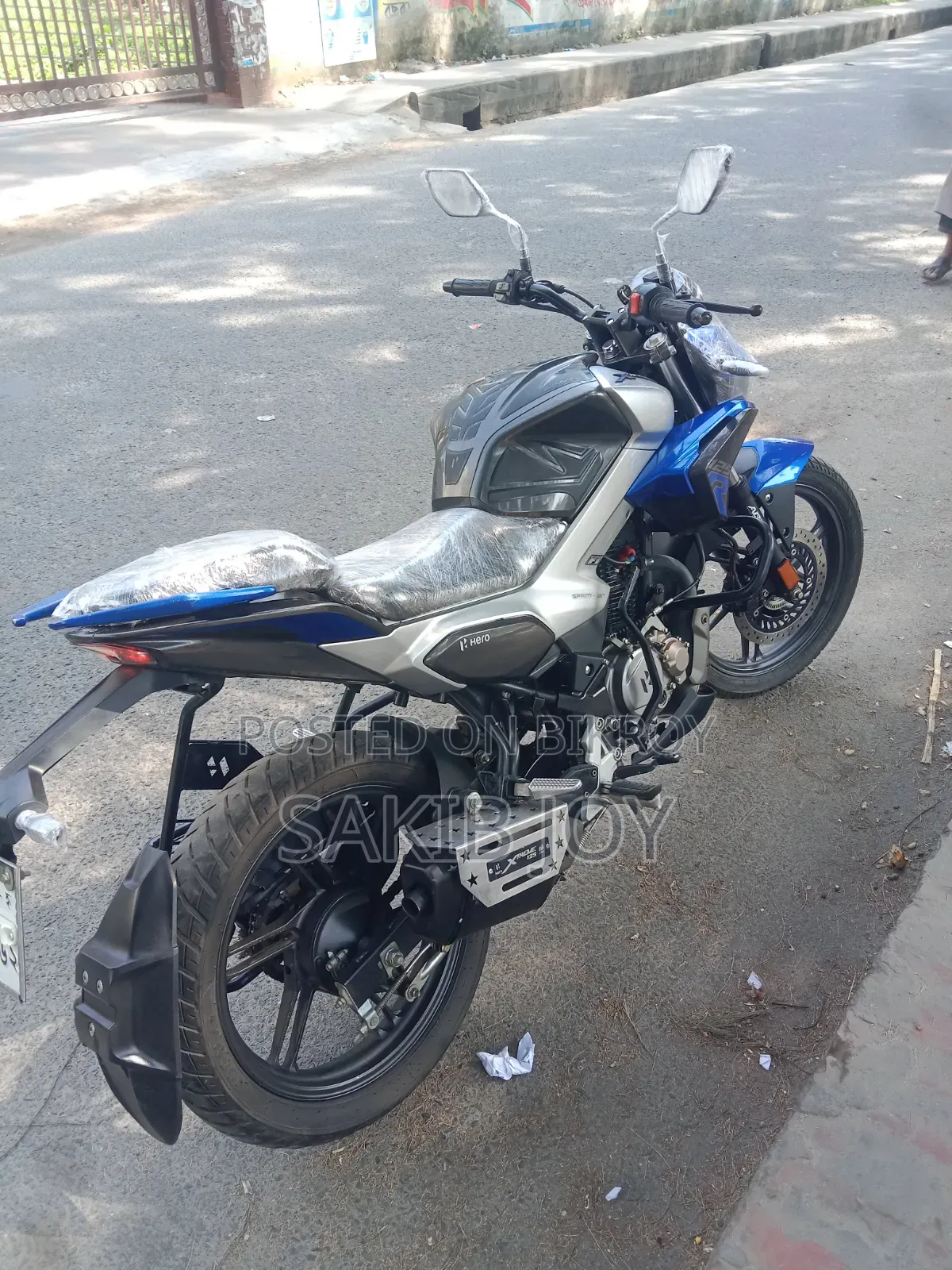 Hero Xtreme 125R 2025 Black