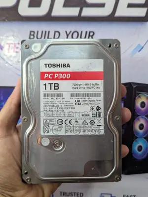 Toshiba P300 ৩.৫ ইঞ্চি ডেস্কটপ - ৫০০জিবি / ১টিবি ৭২০০ আরপিএম, এইচডিডি