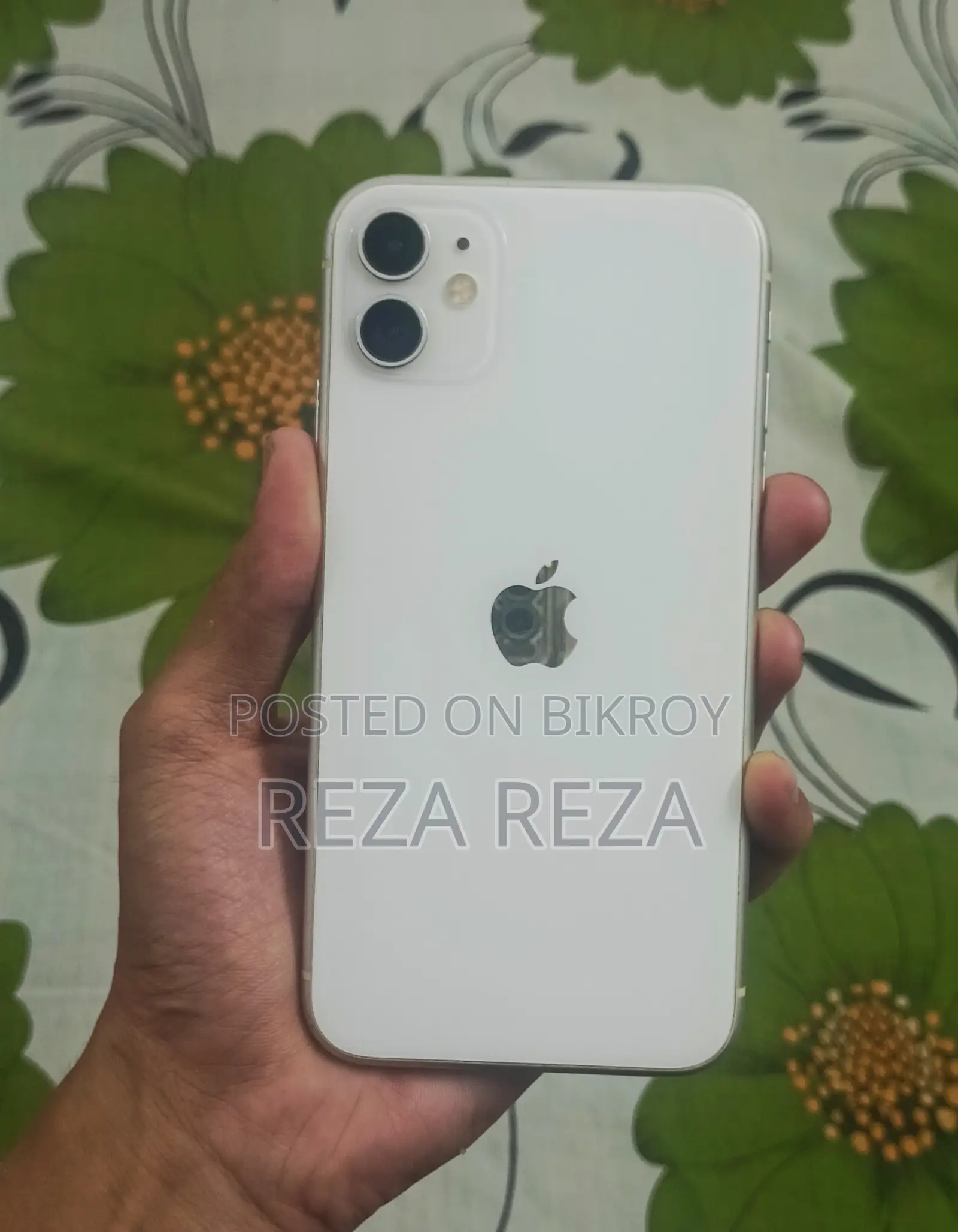 Apple iPhone 11 64 GB White
