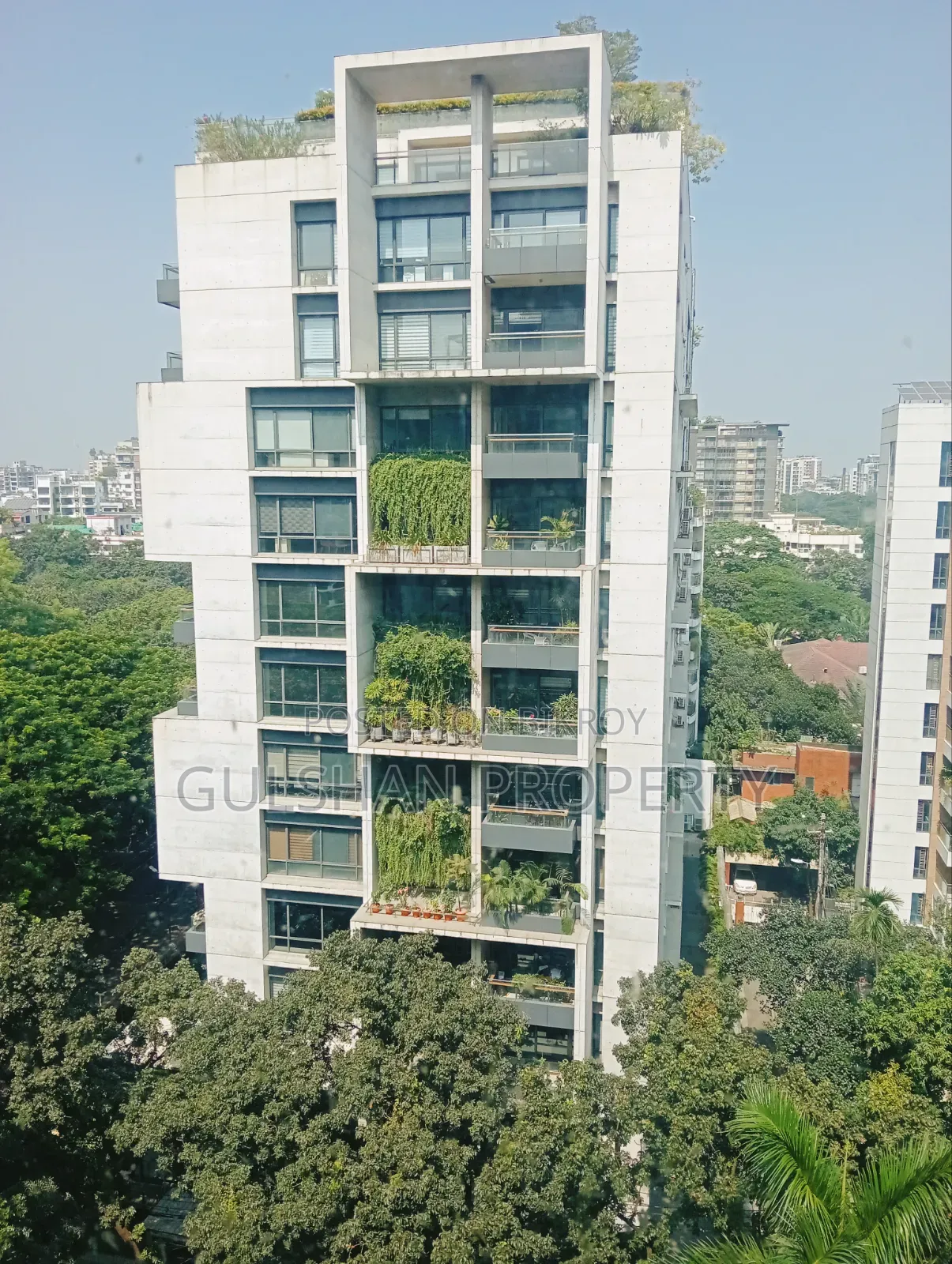 Furnished 4-Bedroom Apartment in Gulshan North for rent