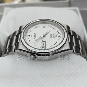 ভিন্টেজ Seiko 5 অটোমেটিক ২১ জুয়েলস হোয়াইট ডায়াল মেনস ওয়াচ জাপান