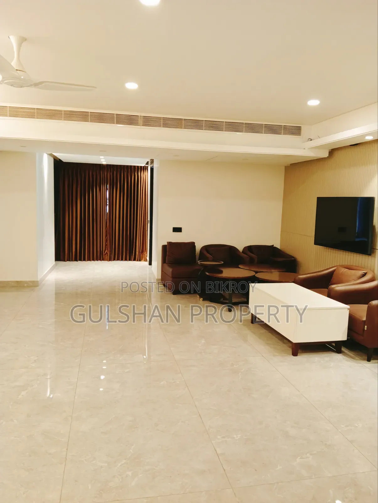 Furnished 4-Bedroom Apartment in Gulshan North for rent