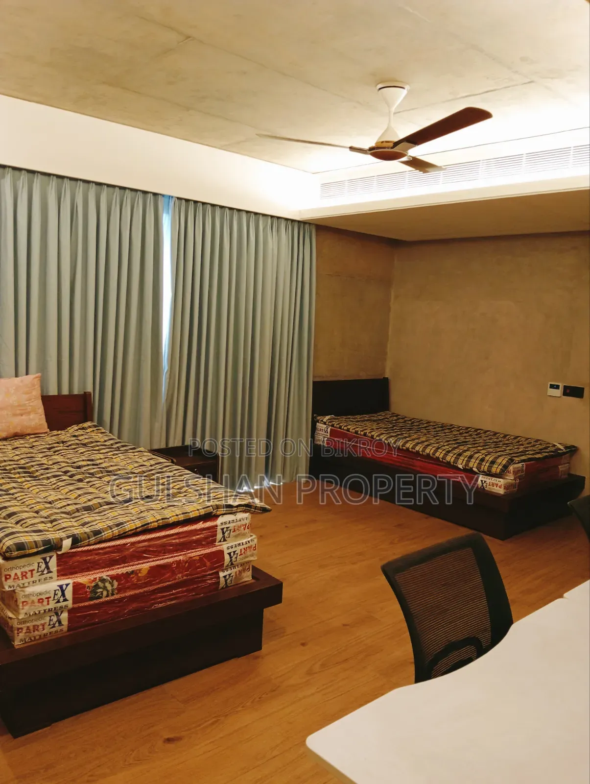 Furnished 4-Bedroom Apartment in Gulshan North for rent