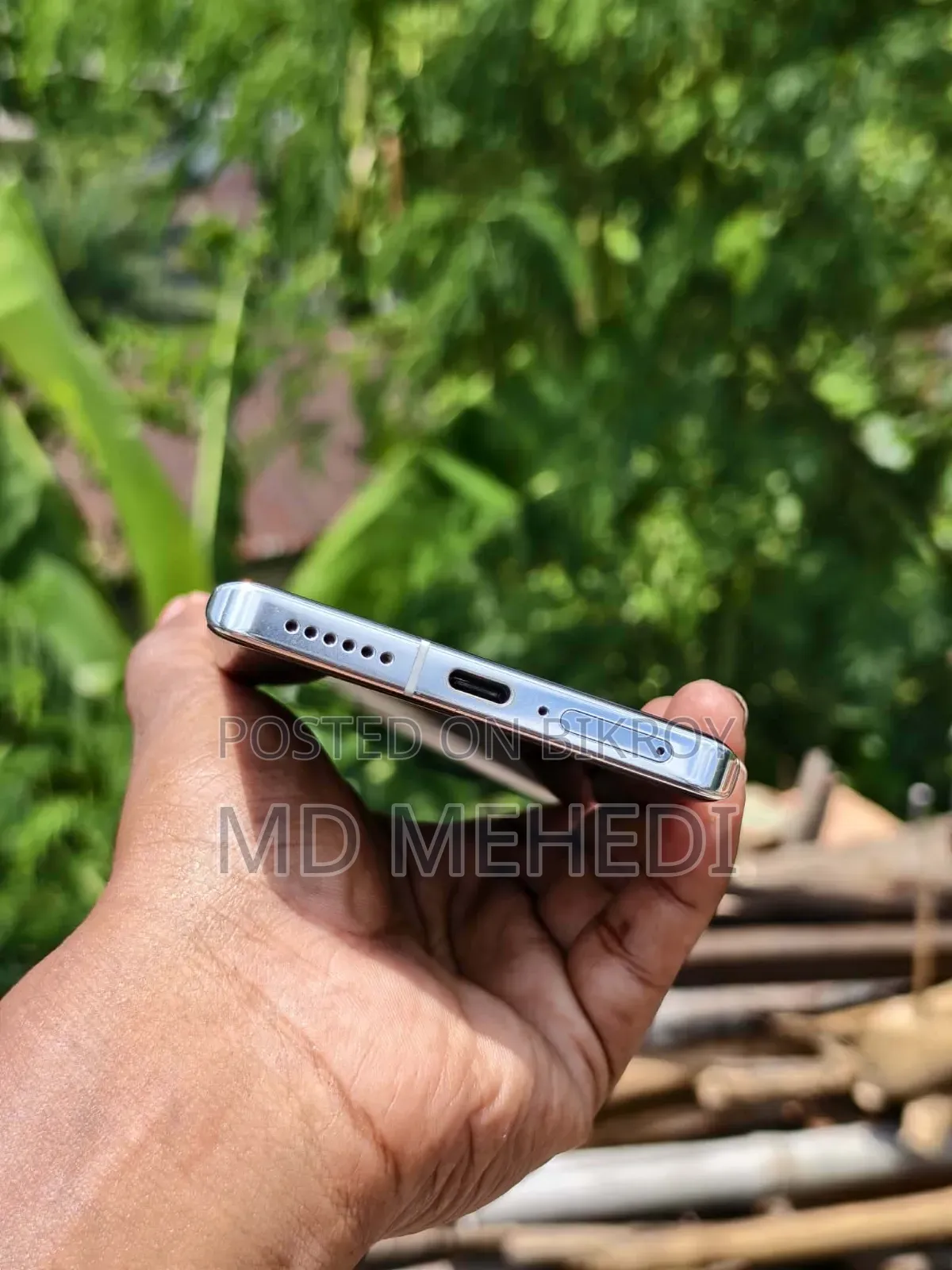 ভিভো এক্স১০০ ৫১২ জিবি ব্ল্যাক