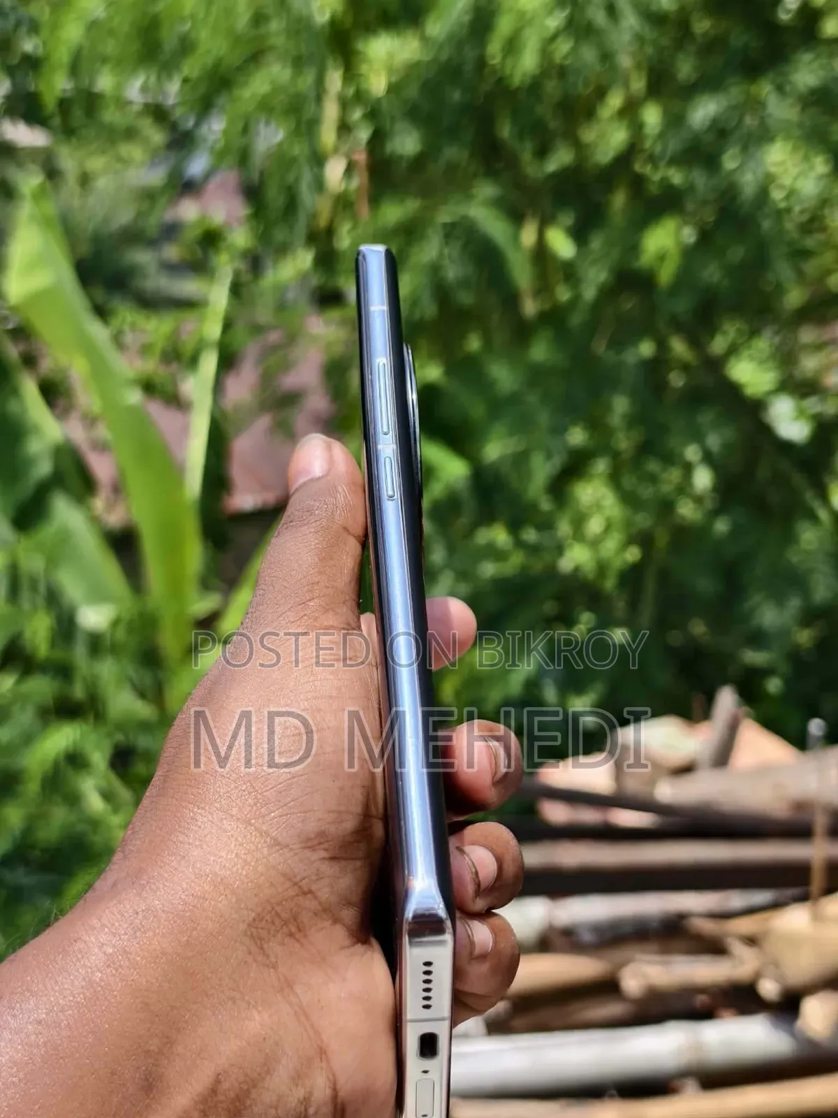 ভিভো এক্স১০০ ৫১২ জিবি ব্ল্যাক