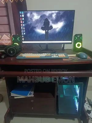 কম্পিউটার টেবিল