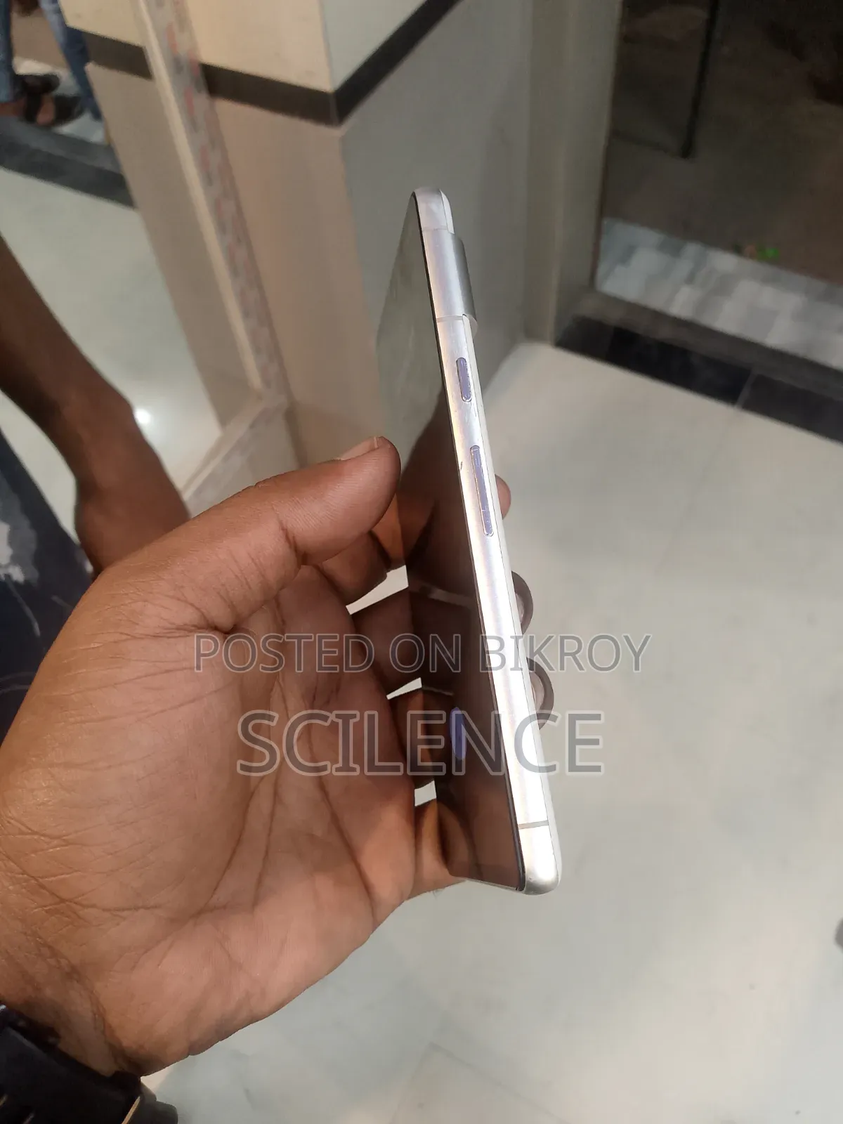 গুগল পিক্সেল ৭ ১২৮ জিবি হোয়াইট