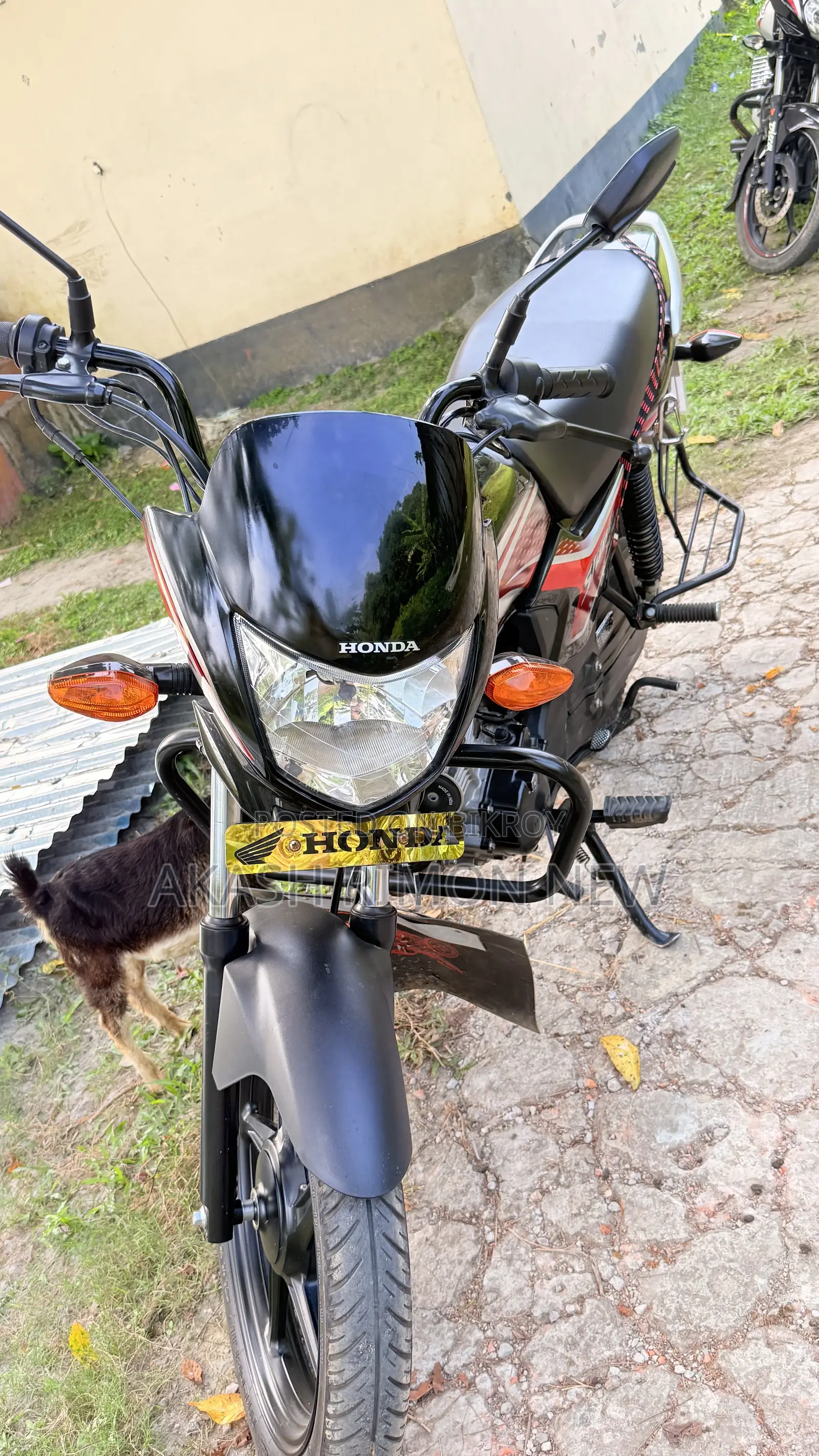হোন্ডা ২০২৬ লাল