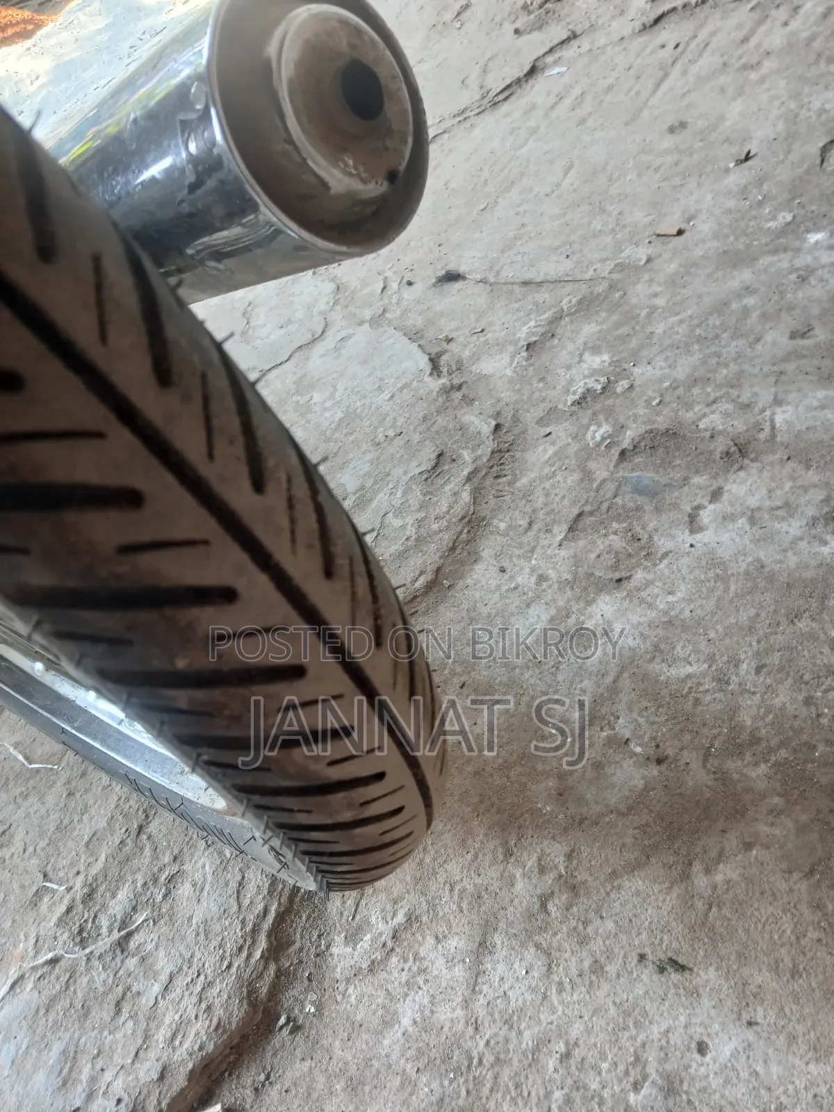 হিরো ডন ১০০ ২০০৫ লাল