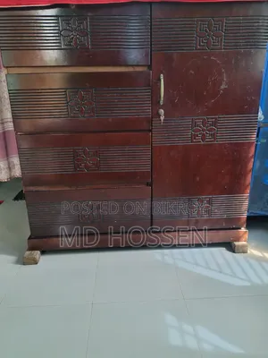 A wardrobe and a kitchen cupboard will be sold