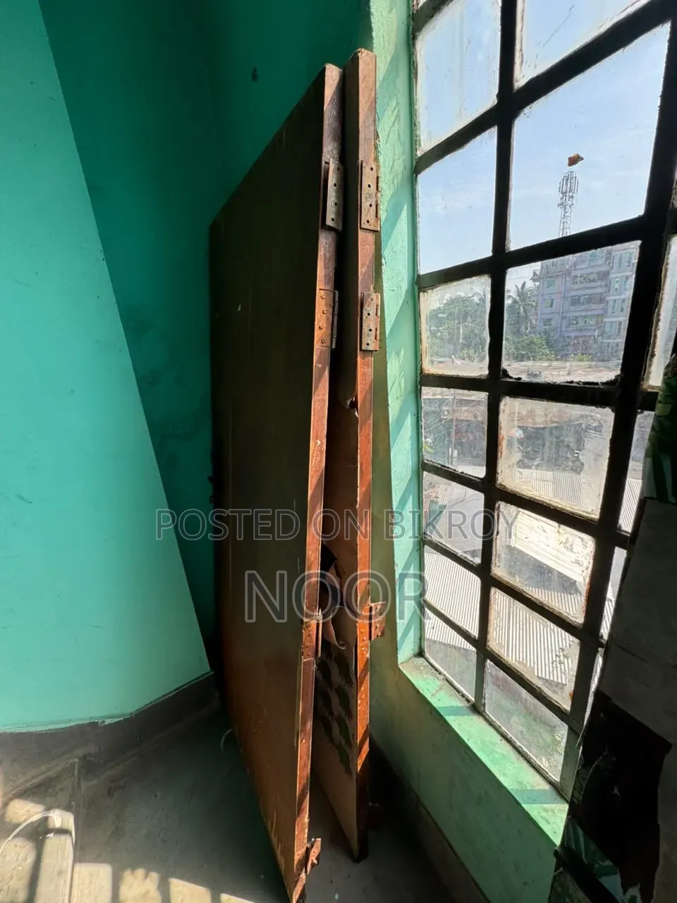 Selling 4 Mahogany Plywood Doors