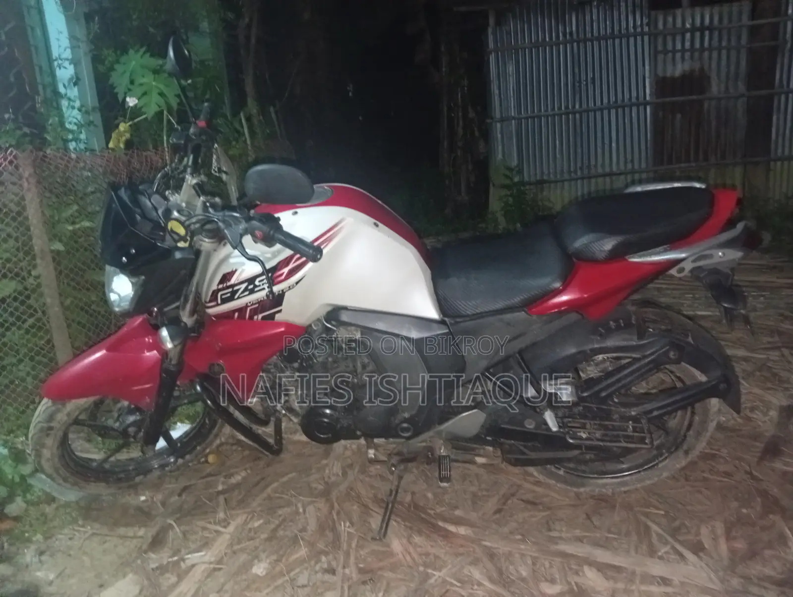 Yamaha FZS V2 2017 Red