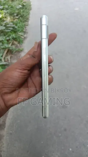 গুগল পিক্সেল ৭এ ১২৮ জিবি সাদা