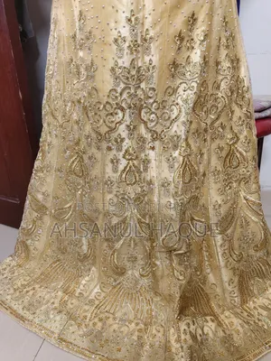 ইন্ডিয়ান আনিস্টিজ লেহেঙ্গা