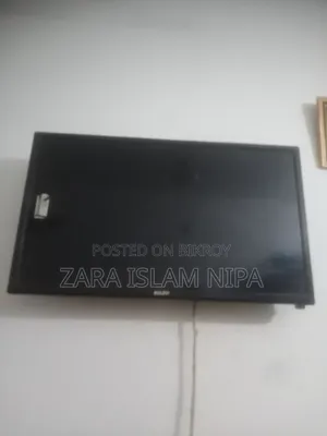 32" Monitor for Sale