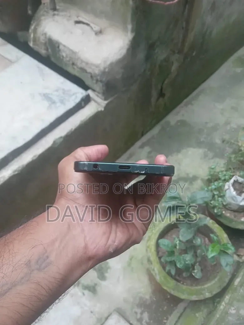 ভিভো ওয়াই০৪ ৬৪ জিবি গ্রিন