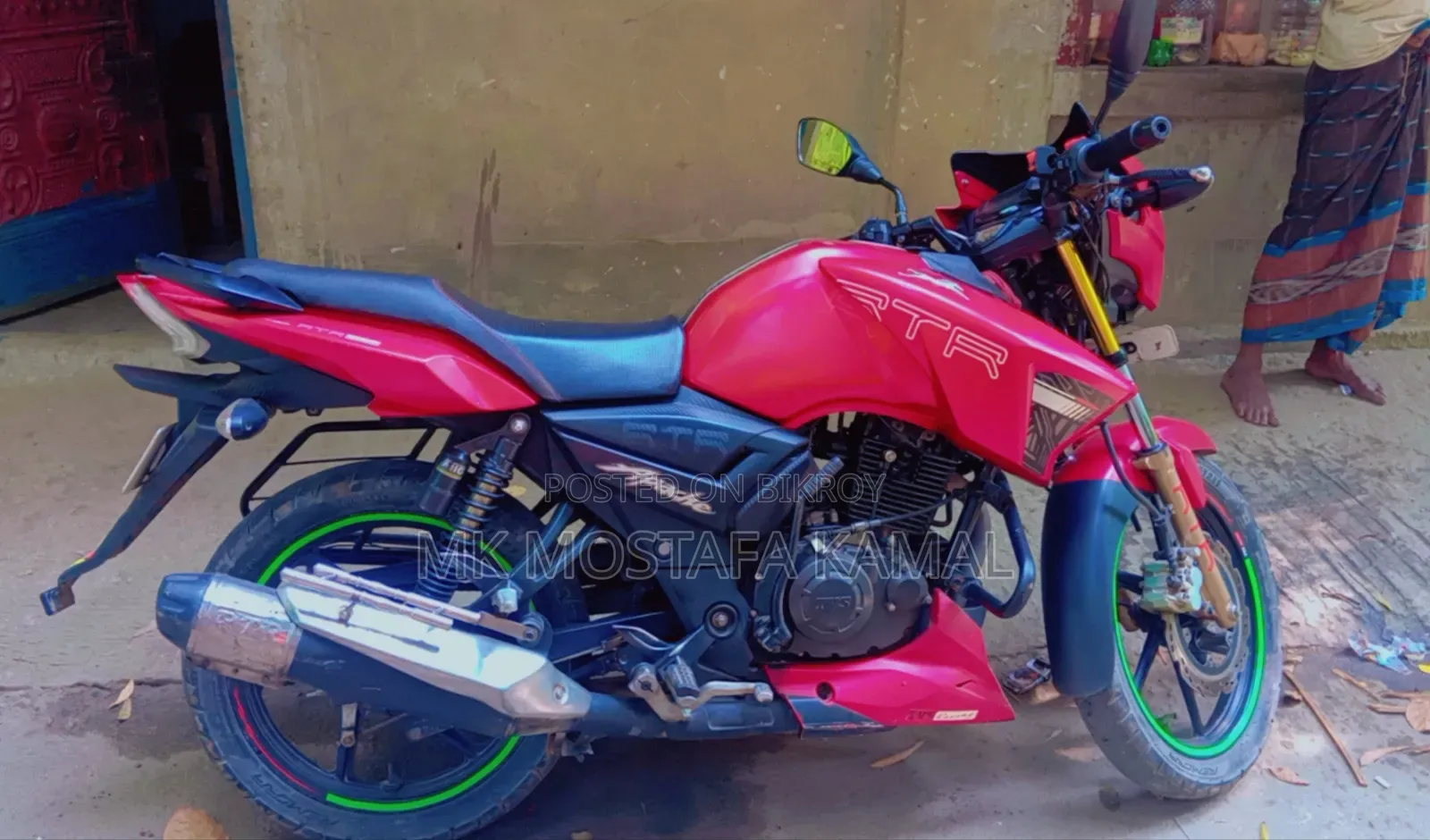 TVS Apache RTR 160 2V 2022 Red