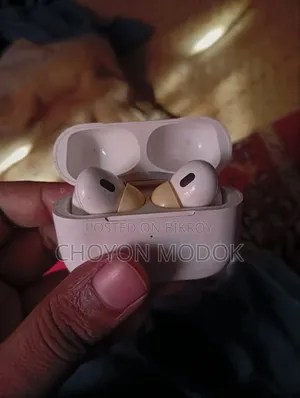 ভাল ইয়ারপডস