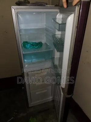 ১১.৫ সিএফটি ফ্রিজ ভালো অবস্থায় আছে