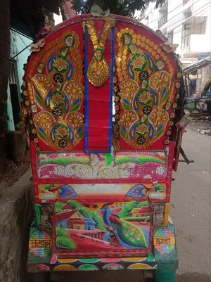 ব্যাটারি কার ২০২৬ লাল