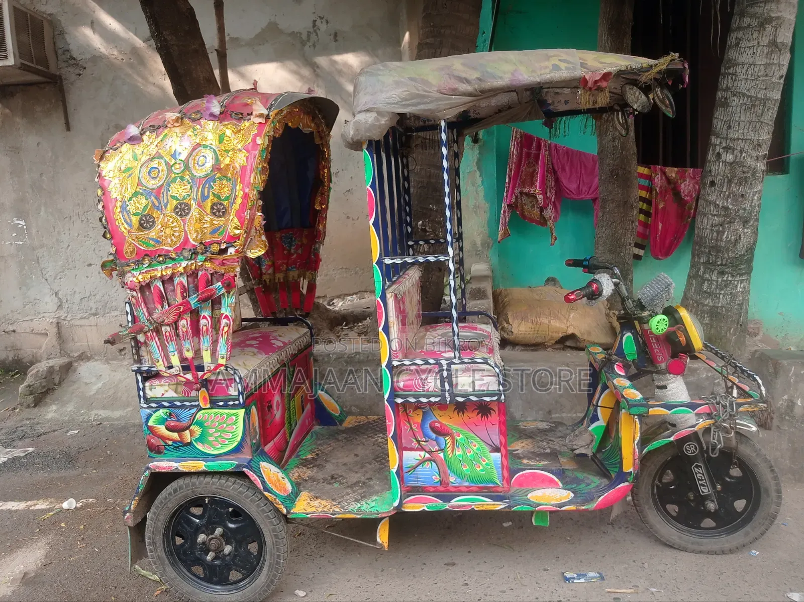 ব্যাটারি কার ২০২৬ লাল