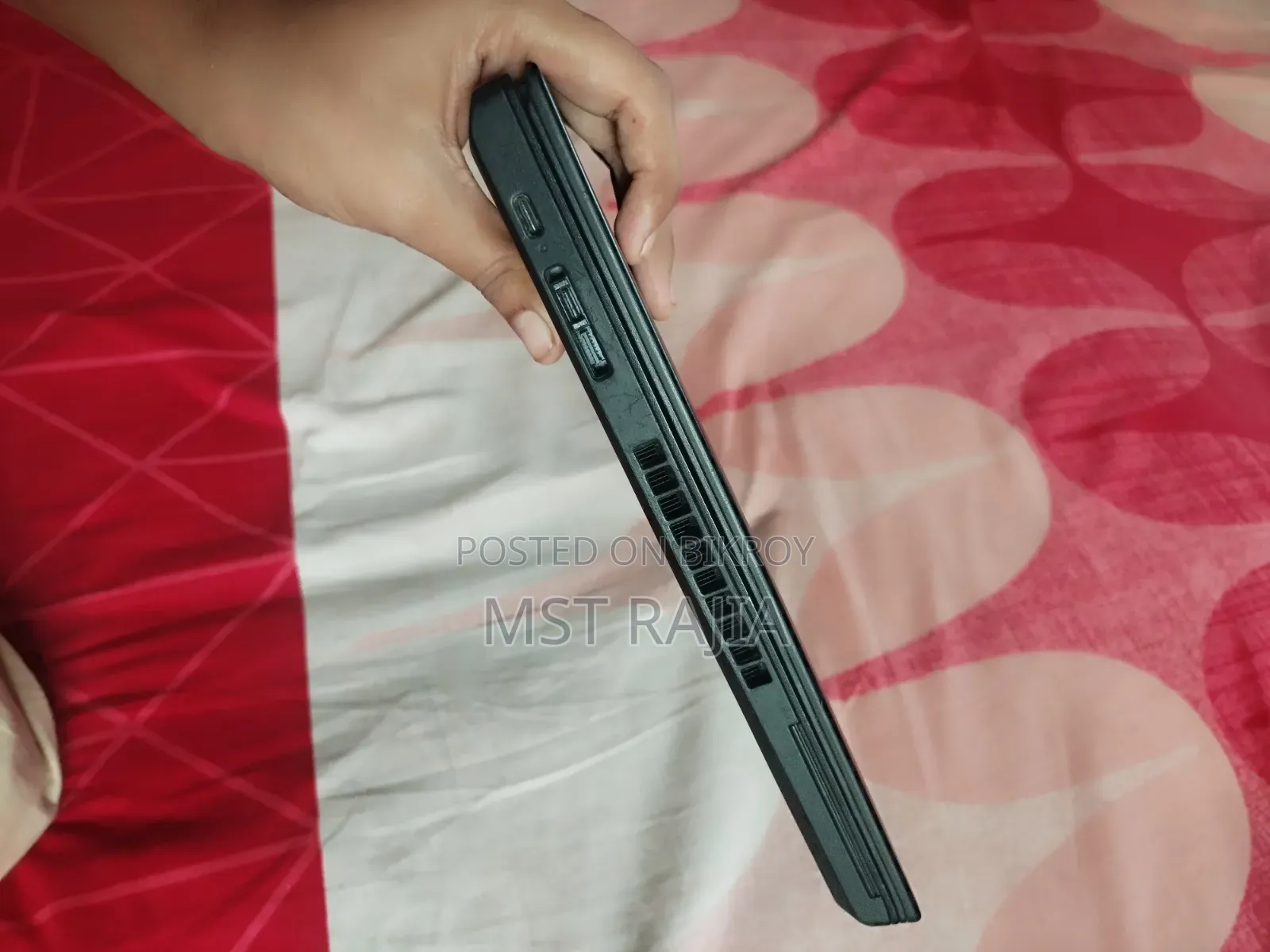 ল্যাপটপ লেনোভো আইডিয়াপ্যাড ৩ ৮জিবি ইন্টেল কোর আই৭ এইচসিসি ১২৮জিবি