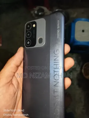 Tecno Spark 8C 64 GB Black