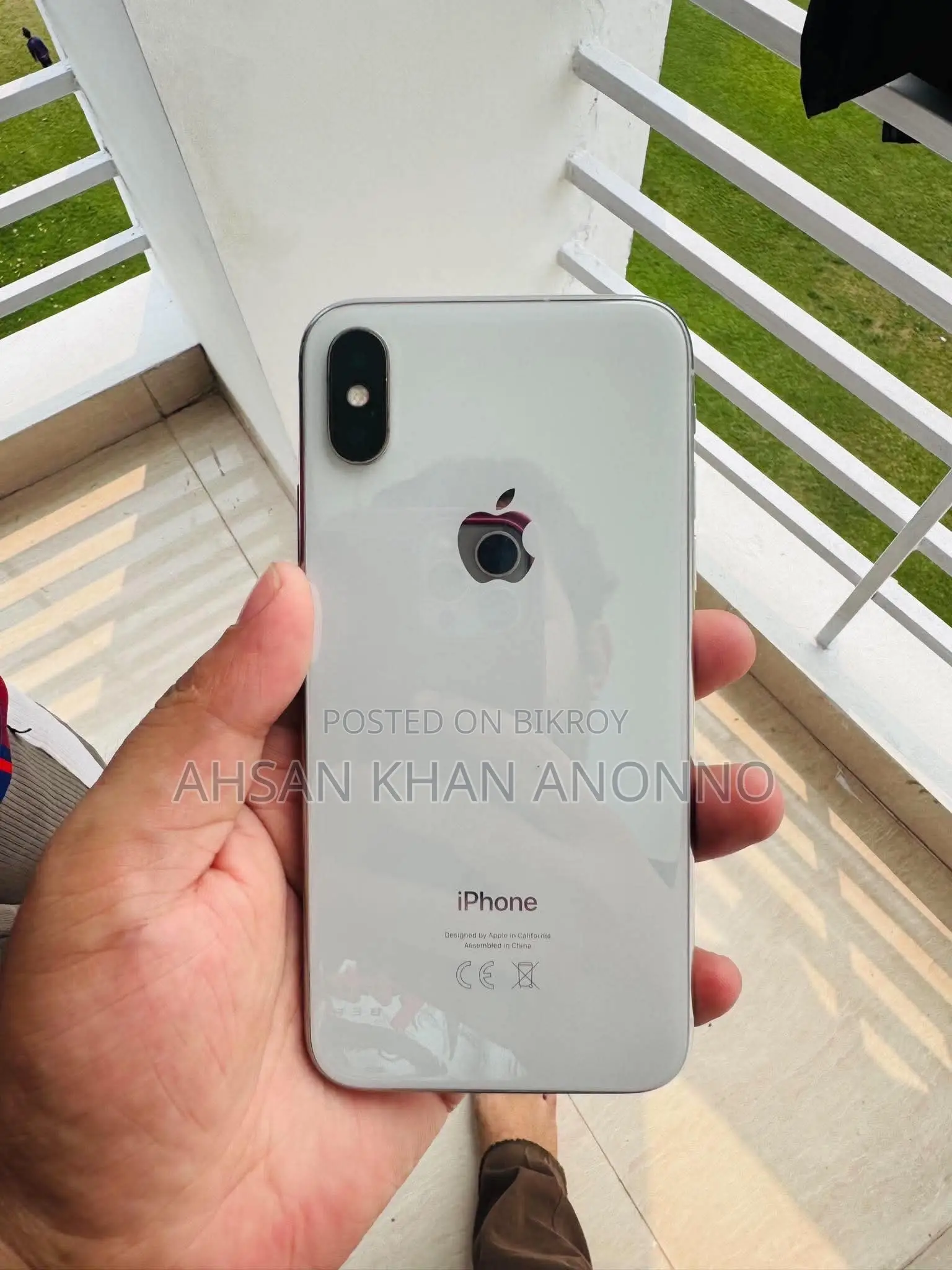 অ্যাপল আইফোন এক্স ৬৪ জিবি সাদা
