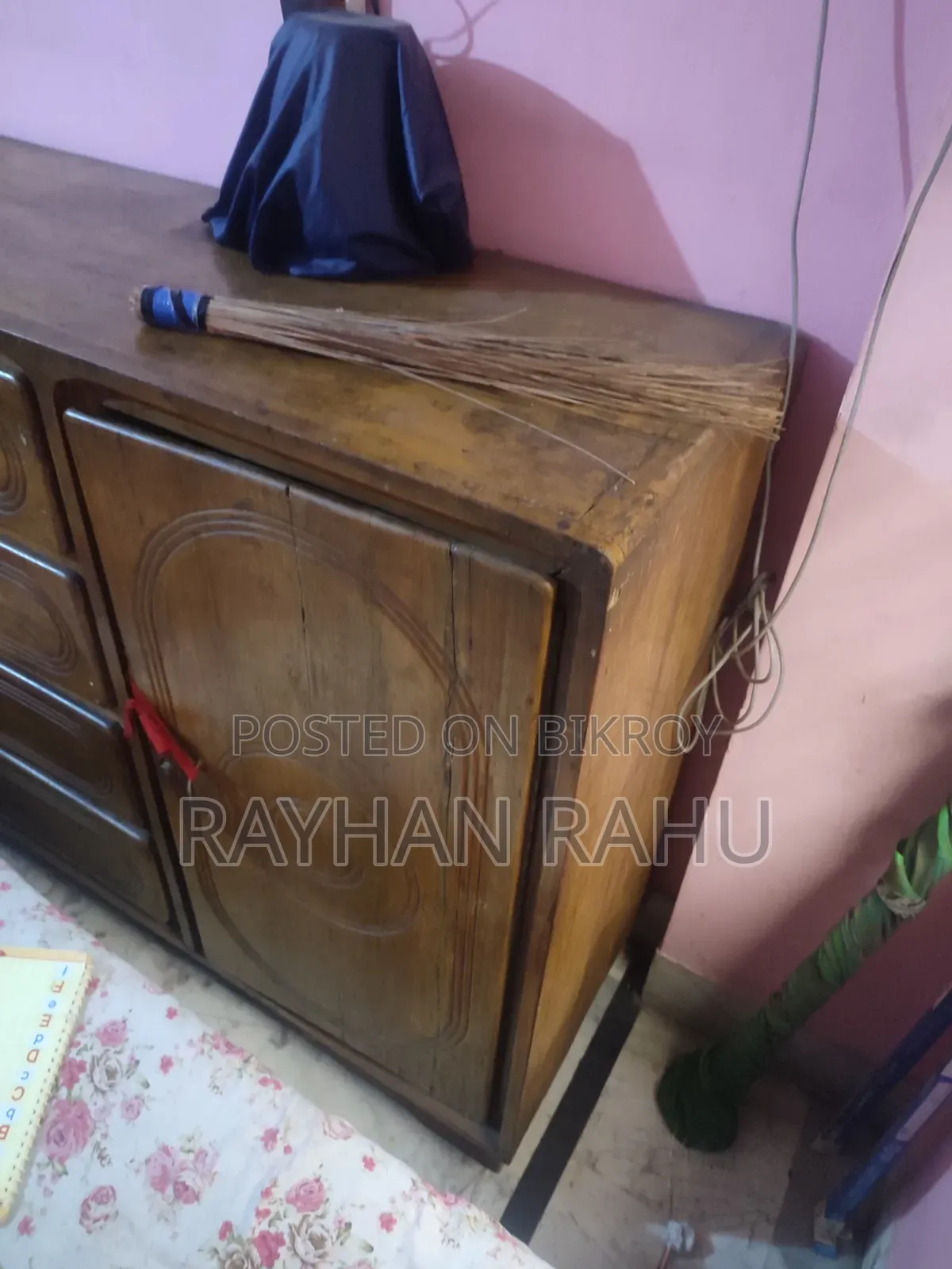 ওয়ার্ডরোব সেগুন কাঠ