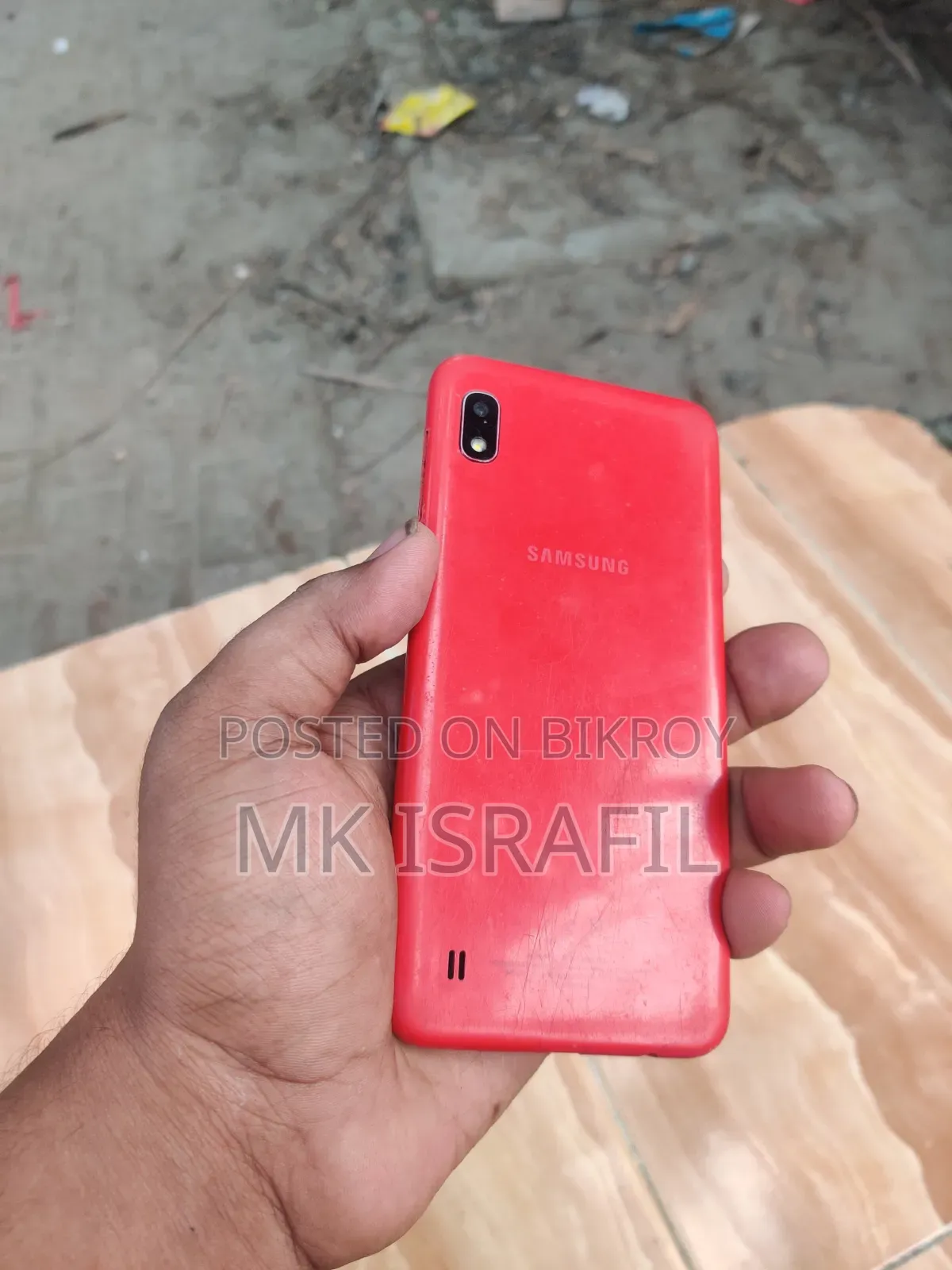 Samsung A10 32 GB Red